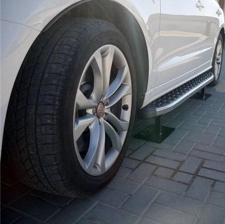 Stopnie boczne - Volkswagen Amarok 2010- (długość: 193 cm) 01665021